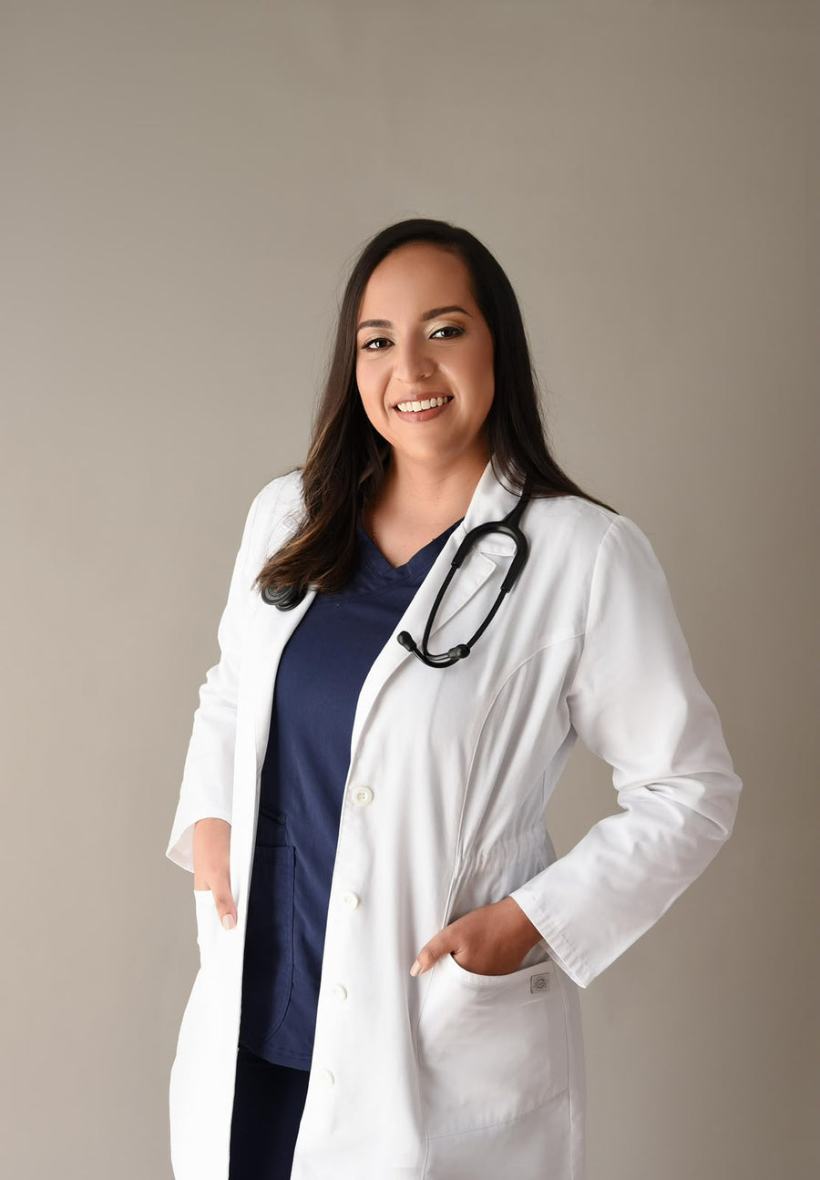 Dra. Luisa Cifuentes